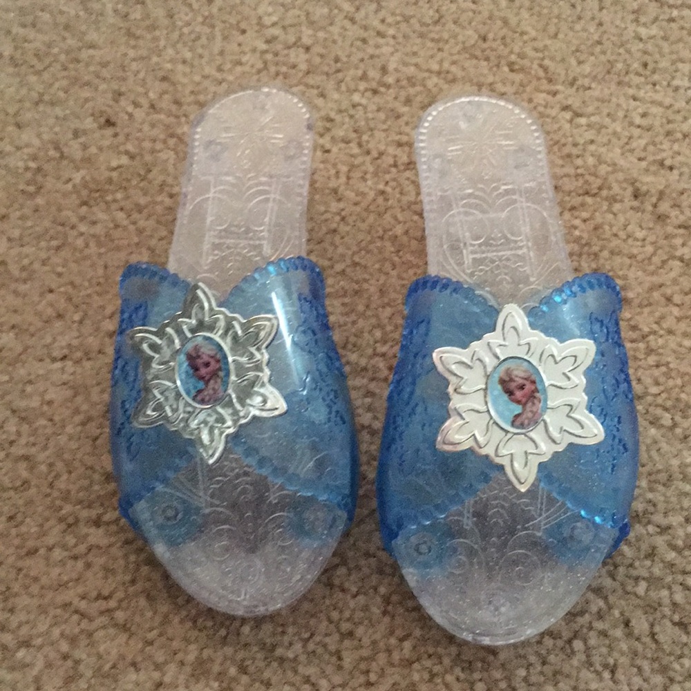 Plastic Queen Elsa Heels, Size 8/8.5